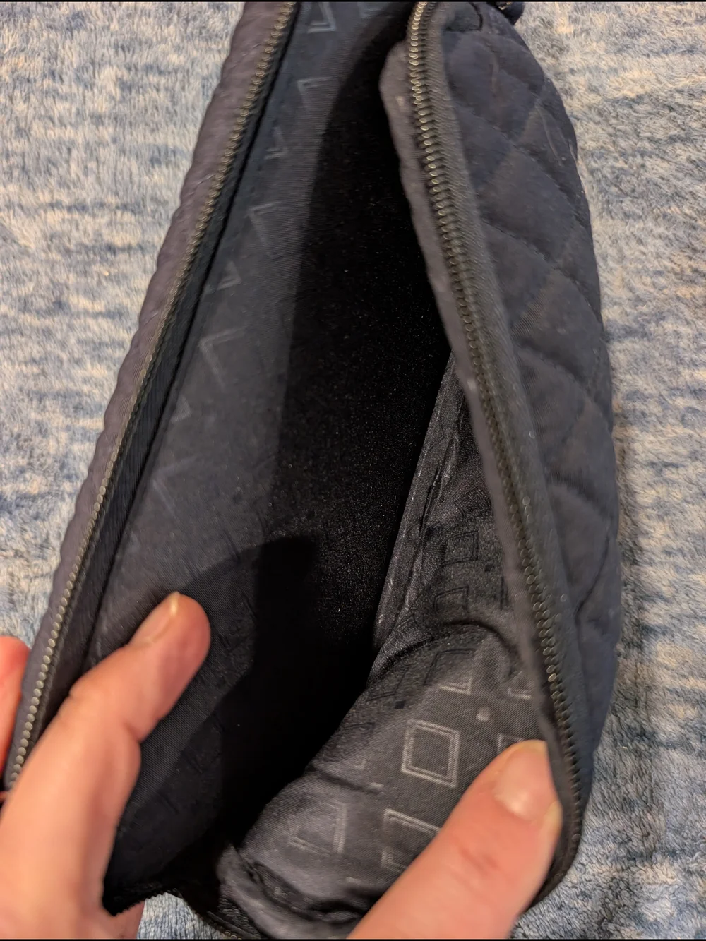 Vera Bradley NWOT Quilted Navy Wallet